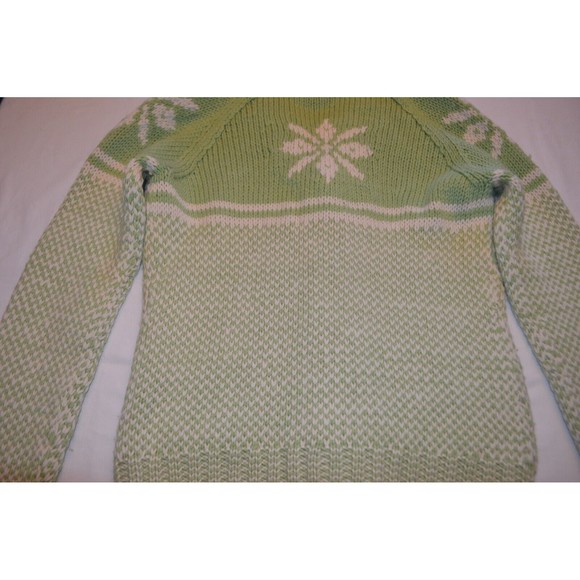 Women's Size Medium 100% Wool Handknit Cardigan Toggle Fair Isle Green Shawl - Picture 8 of 14